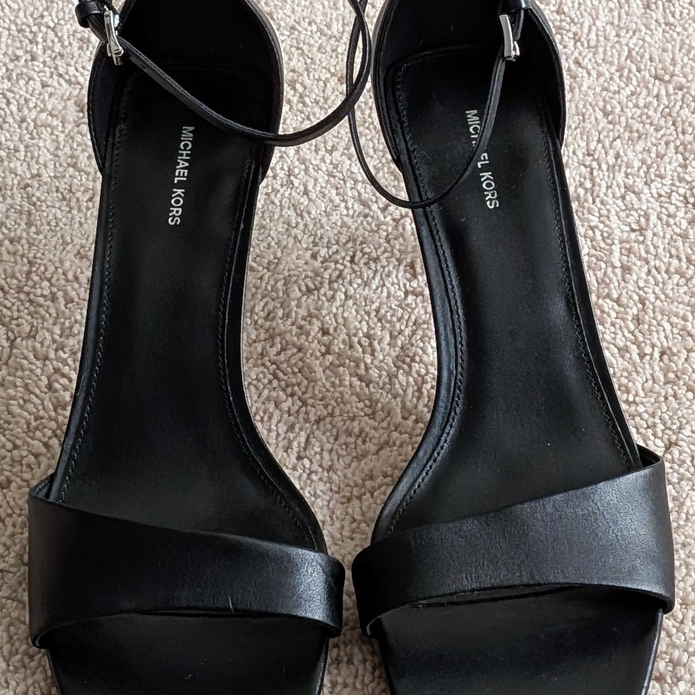 Michael Kors Jaida Black Leather Ankle-Strap Heels. 10M New Without Box